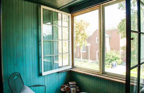 Buffalo Appartement | ☀️ Walk Score 90 ☀️ Spectrum TV HBO ☀️ Comfy Beds
