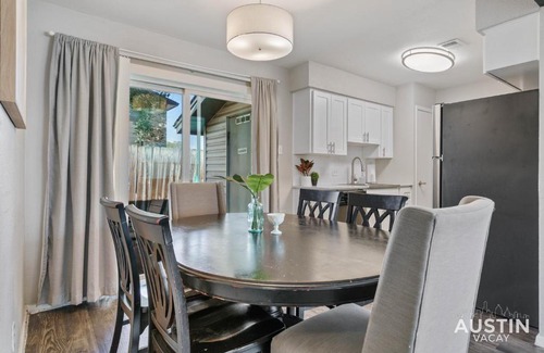Zilker Appartement | Walk to Barton Springs Spacious Apt Backyard