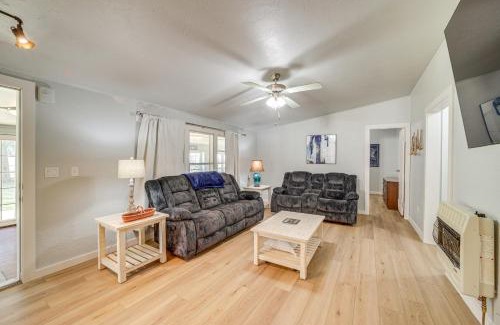 Longtown Maison | Walk to Beach Eufaula Fishermans Delight Home