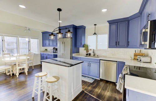 Croatan Beach Maison | Pool | Walk to beach | Beach Essentials