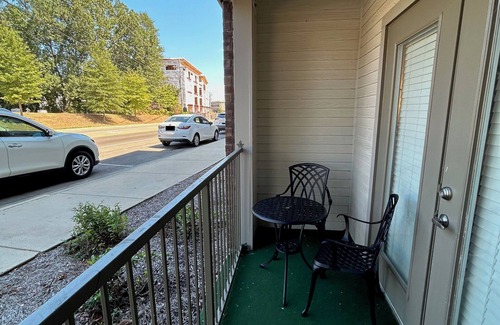 Starkville Copropriété | Walk to Campus, Cotton District, and Downtown!!!