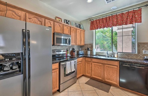Palm Valley Maison | Walk to Community Pool: Goodyear Desert Oasis