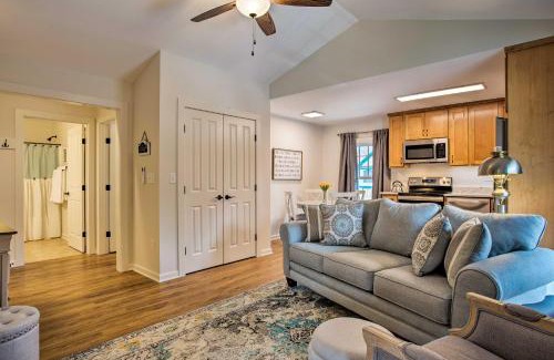 Saluda Appartement | Walk to Dining Saluda Main Street Retreat!