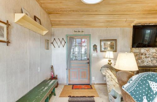 Twain Harte Maison | Walk to Downtown and Lake Twain Harte Cabin