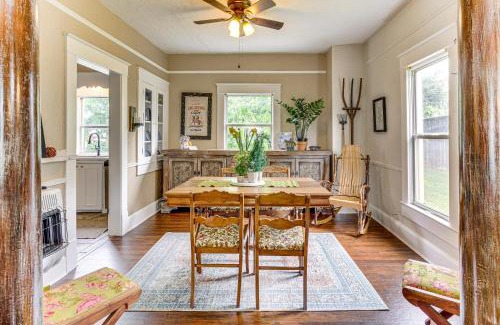 Guthrie Maison | Walk to Downtown Historic Guthrie Home on Mansur