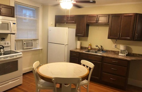Salem Appartement | Walk to Downtown Salem