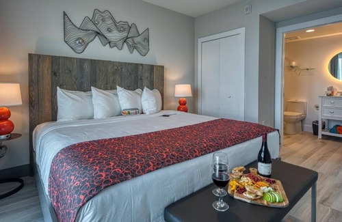 Treasure Island Hôtel | Walk to Everything in Treasure Island! 2 Relaxing Suites by the Bay, w/ Pool!