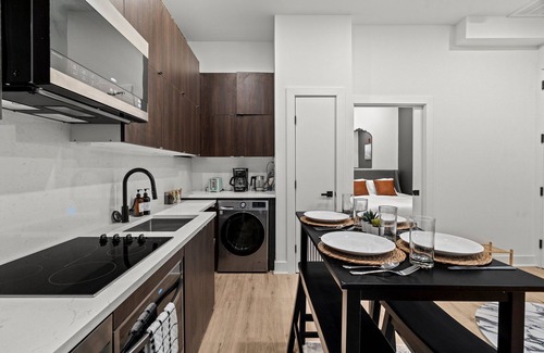Old City Appartement | Walk to Everything in Old City- ADA compliant unit! Old City Philadelphia