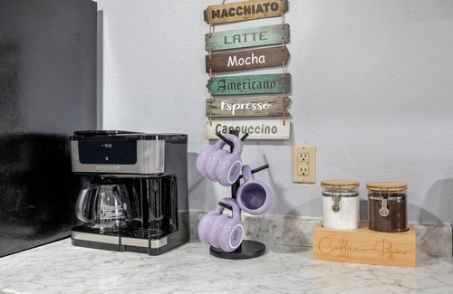 Ithaca Maison | Walk to Ithaca Commons+Trails!
