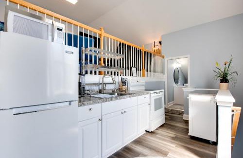 Hiram Appartement | Walk to Lake Hiram Hideaway with Shared Gazebo!