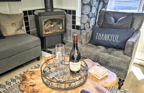 Lincoln Park Maison | Walk to Lake Tahoe Cozy Zephyr Cove Cabin!