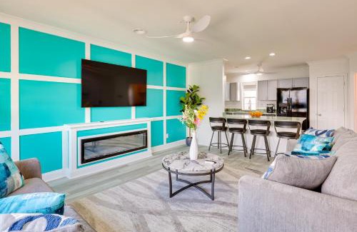 North Carolina Coast Appartement | Walk to Ocean Carolina Beach Condo with 2 Balconies