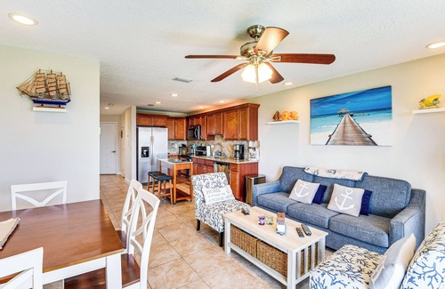 Glenwood Maison | Walk to Ocean: Family Retreat in Ormond Beach!