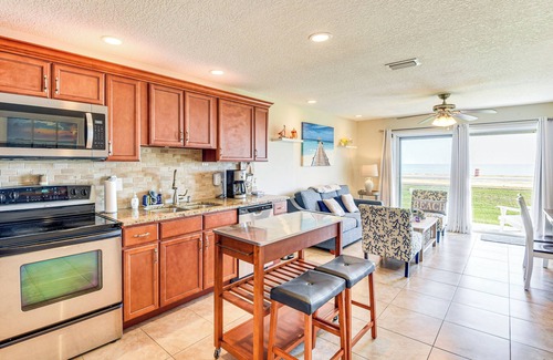 Glenwood Maison | Walk to Ocean: Family Retreat in Ormond Beach!