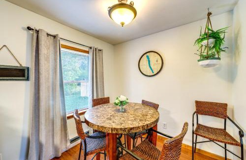 Auburn Maison | Walk to Owasco Lake Auburn Home with Hot Tub