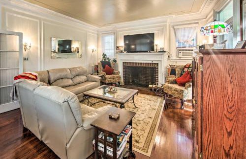 Reading Appartement | Walk to Shops, Dining and City Park Reading Apt