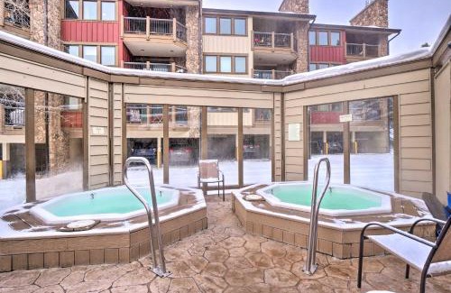 Historic District Appartement | Walk to Ski Resort Breckenridge Condo with Hot Tub!