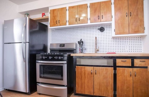 Grandview Heights Appartement | Walk to Stadium | Starbucks on Corner | Near Shops