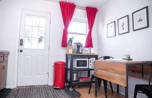 Grandview Heights Appartement | Walk to Stadium | Starbucks on Corner | Near Shops