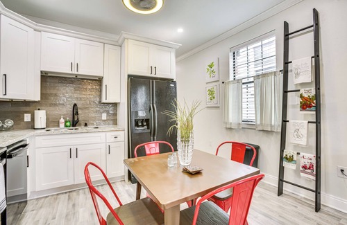 Faubourg Livaudais Maison | Walk to Streetcar & Dining: Modern NOLA Home Base!