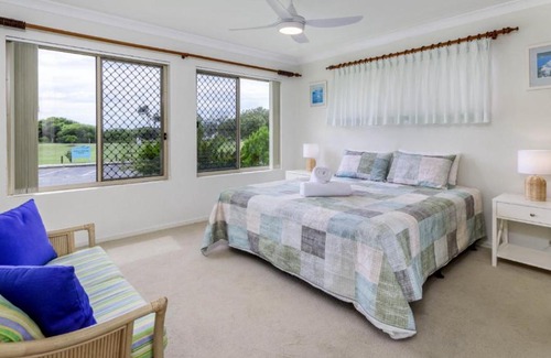 Woorim Maison | Walk to Surf Beach - Ground floor apartment - Bribie Horizons Boyd St, Woorim