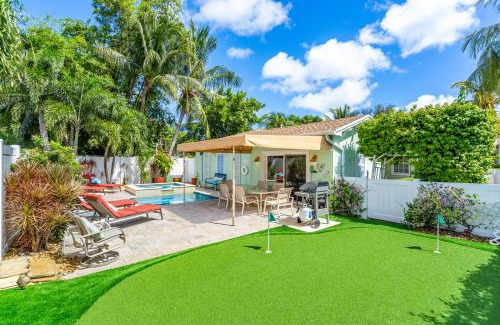 Del-Ida Park Historic District Maison | Walk to The Ave- Heated Pool, Spa, Golden Tee and Putting Green - mins to Beach