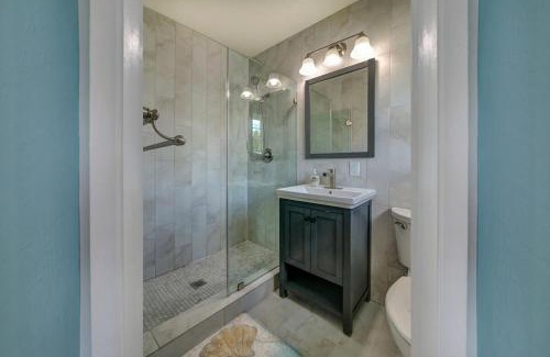 Santa Barbara Estates Maison | Walk To The Beach In Our Home W Spa & Billiards