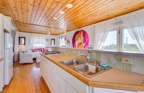 Biddeford Pool Appartement | Walk to the Beach: Pet-Friendly Gem in Biddeford!
