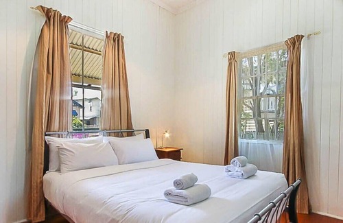 Woolloongabba Appartement | Charming Characterful Rustic-style Home Near The Gabba
