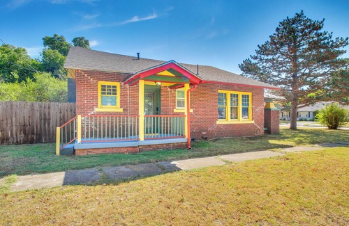 Lawton Maison | Walk to Town & 3 Mi to Fort Sill: Home in Lawton!