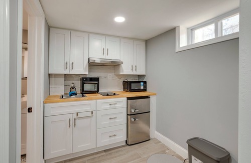 Rahway Appartement | Walk to Train Station, Restaurants: Rahway Studio!
