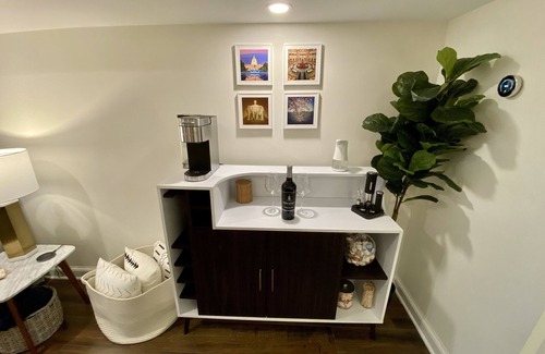 Capitol Hill Appartement | Walk to U.S. Capitol, Restaurants, Park + Parking!