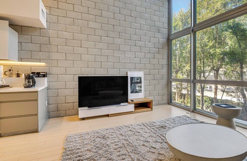 Los Angeles Maison | Walk to Universal Studios: Loft-Style LA Home