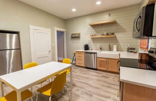 German Village Maison | Walkable And Cozy German Village Hauspets Ok