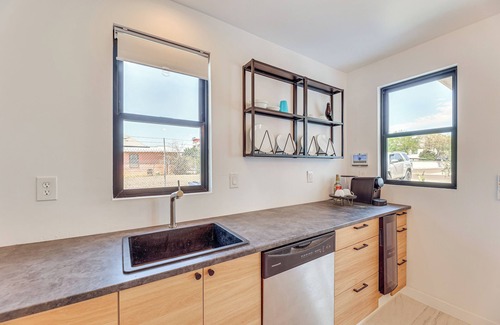 Downtown Maison | Walkable Downtown Chandler Oasis w/ Private Patio