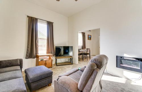 Collins Maison | Walkable Location, Fenced Yard Wickenburg Home!