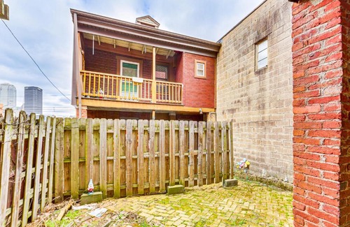 South Side Slopes Appartement | Walkable Studio in the Heart of Pittsburgh!