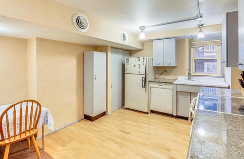 South Side Slopes Appartement | Walkable Studio in the Heart of Pittsburgh!