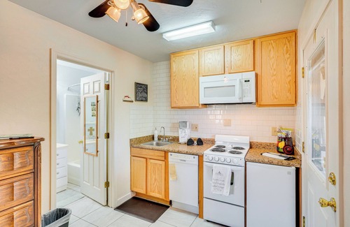 Casas Adobes Appartement | Walkable Studio w/ Patio in Tucson!
