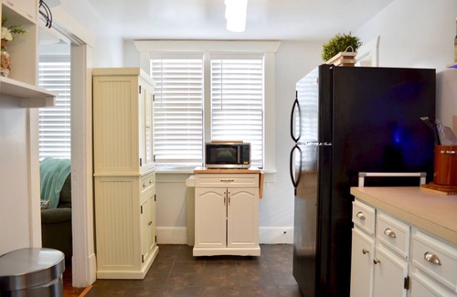 DeLand Maison | Walkable to Downtown DeLand & Stetson University - Beach 30-45 Minute Drive
