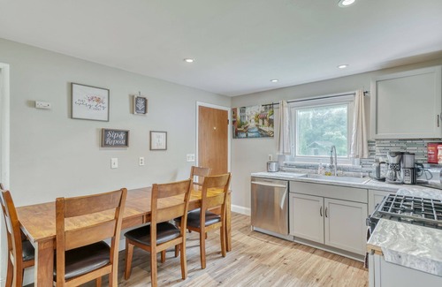 Rochester Maison | Walkable to RIT/Comfortable Stay near university