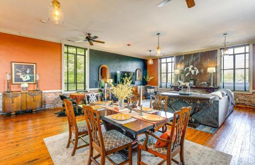 Wytheville Appartement | Walkable Wytheville Loft on Main Street!