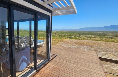 Overstrand Cabine | Walkerbay Dunes Lodge