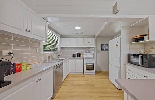 Bright Appartement | Walkers Retreat, Bright
