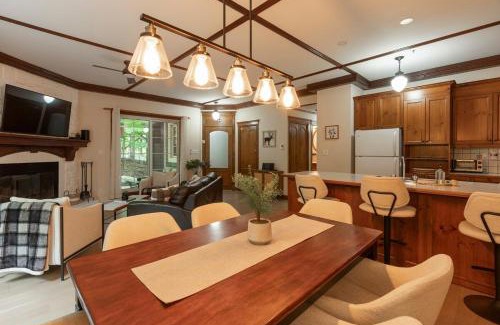 Mont-Tremblant Appartement | Walking distance Tremblant Resort - Kids Park - Golf