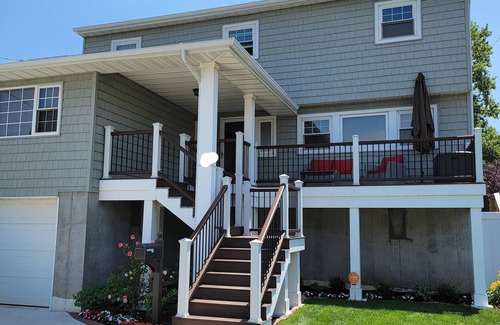 Freeport's Nautical Mile Maison | Walking Distance to Nautical Mile