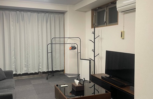 Taito Hôtel | Walking distance to sightseeing spots, Ueno and Asakusa. We offer a relaxing space in a residential area with a downtown atmosphere.