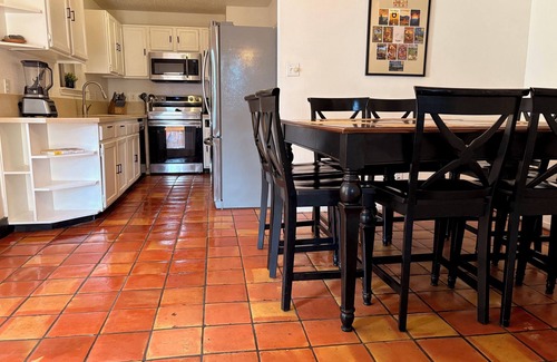 San Antonio Maison | Walla Walla House - 8 beds, 5 bedrooms, 2.5 Bathrooms, 2 Workspaces, Gameroom