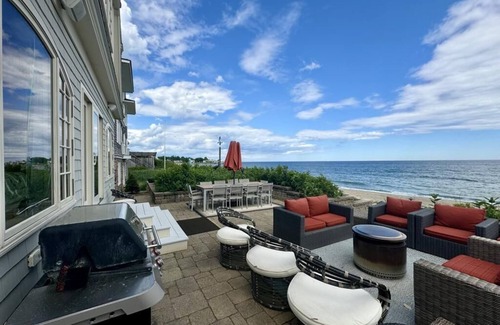 Rye Maison | Wallis Sands Oceanfront Home