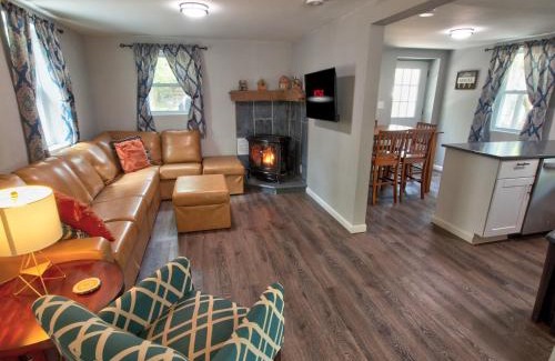 Hawley Maison | Wally's House